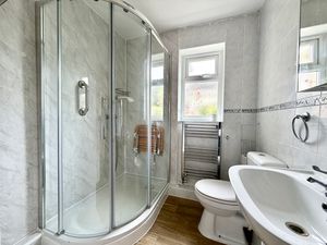 Bathroom- click for photo gallery